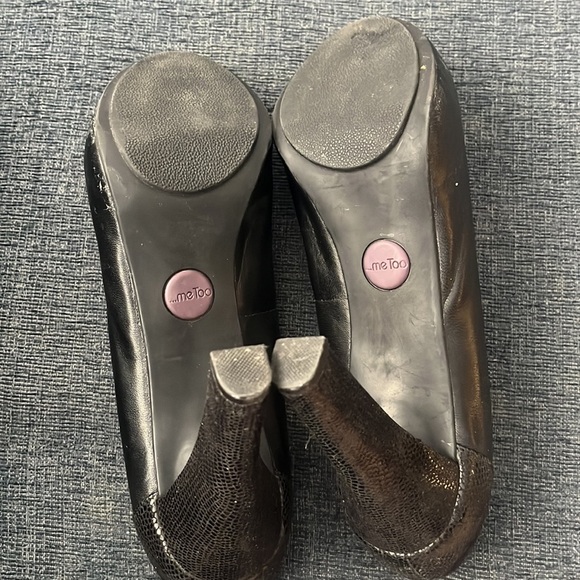 ME TOO platform 4” high heels - Picture 2 of 5